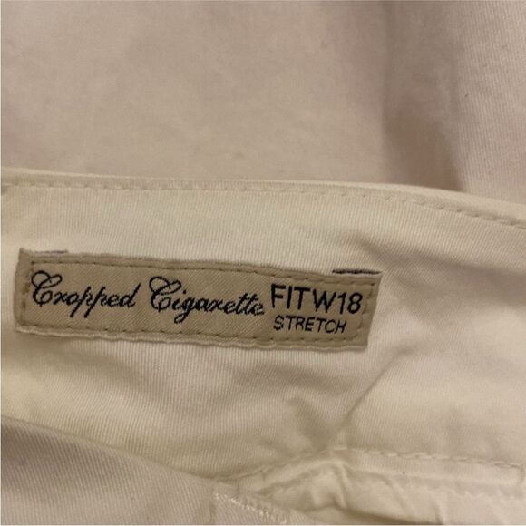MaxMara White Ankle Cropped cigarette Pants, US6 - Picture 8 of 8